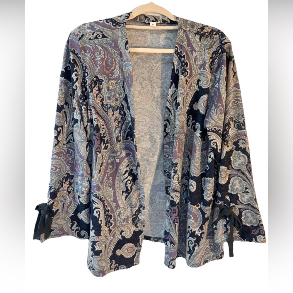 Westport Paisley Cardigan in Black and Gray size XL